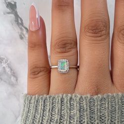 RING – Opal