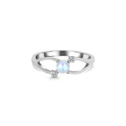Ring – Moonstone