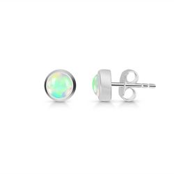Earring – Opal
