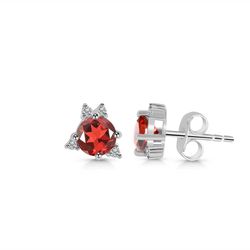 Earring – Garnet
