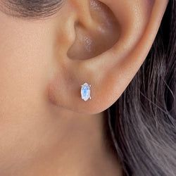 Earring – Moonstone