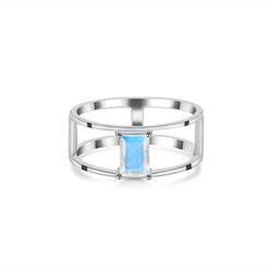 Ring – Moonstone