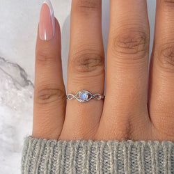 RING – Moonstone