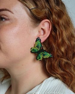 Emerald deals butterfly earrings