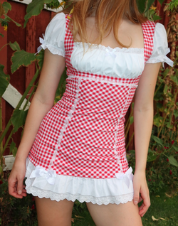 Color – Cherry