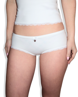 Color – Classic White