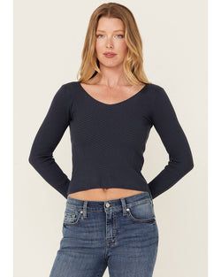 Color – Navy