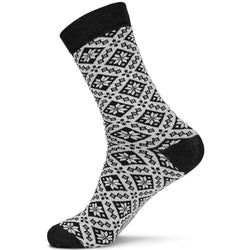 Color – Black Off White