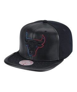 MITCHELL & NESS NBA DAY 5 SNAPBACK BULLS