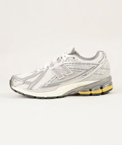 Acquista insieme – NEW BALANCE 1906 DONNA