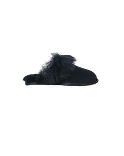 Culoare – Negru