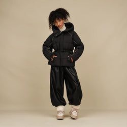 Culoare – Negru