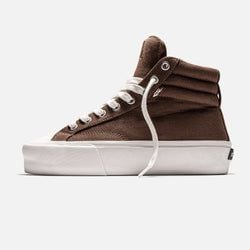 COLORWAY – BROWN