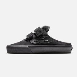 COLORWAY – MIDNIGHT