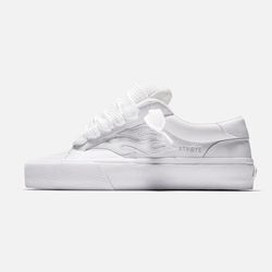 COLORWAY – WHITEOUT