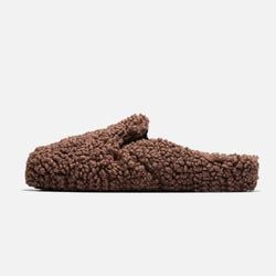 COLORWAY – FURRY BROWN