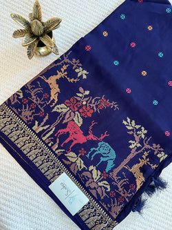 Colours – NAVYBLUE