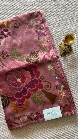 Colours – ONIONPINK