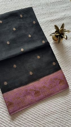 Colours – BLACK WITH LAVENDER