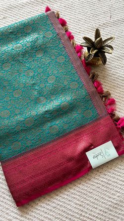 Colours – RAMABLUE WITH PINK