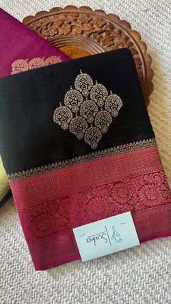 Colours – BLACK WITH PINK