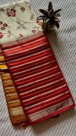 Colours – RED