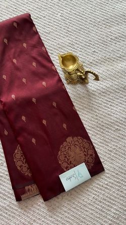Colours – PLUM