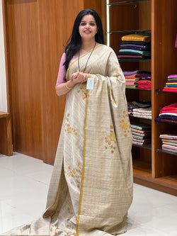 Colours – BEIGE WITH YELLOW