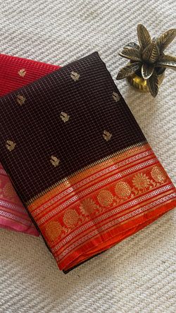 Colours – COFFEEBROWN