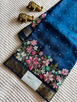 Colours – SAPPHIREBLUE