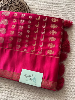 Colours – PINK