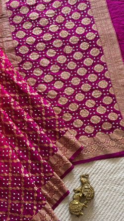 Colours – PINK WITH MAGENTA