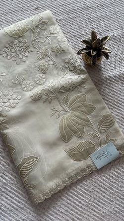 Colours – OFFWHITE