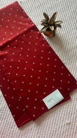 Colours – MARRON