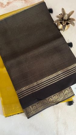 MINTYELLOW WITH BLACK