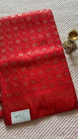Colours – RED