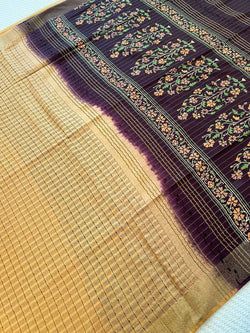 Colours – CHICKU WITH COFFEEBROWN