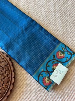 Colours – ROYALBLUE