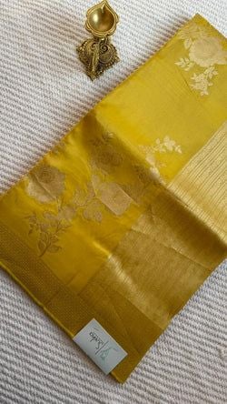 Colours – YELLOW