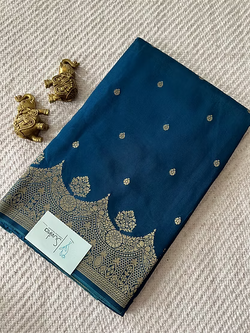 Colours – BLUE