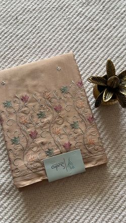 Colours – CHIKKU WITH PINK