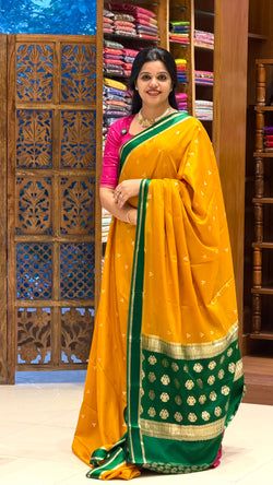 Colours – MUSTARD