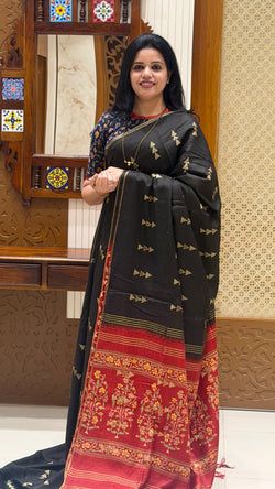 Colours – BLACK WITH RED