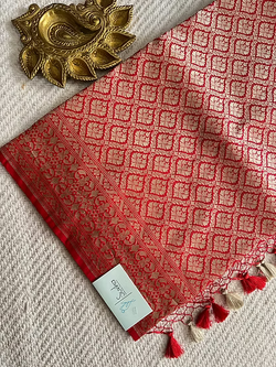 Colours – RED