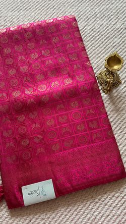 Colours – PINK