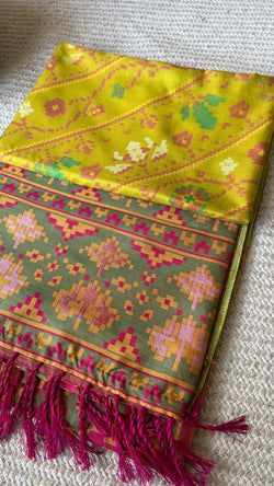 Colours – YELLOW