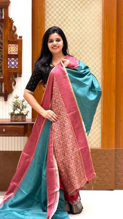 Colours – RAMABLUE WITH ONIONPINK