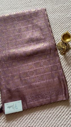Colours – LAVENDER