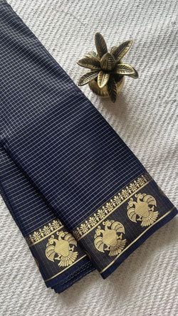 Colours – NAVYBLUE