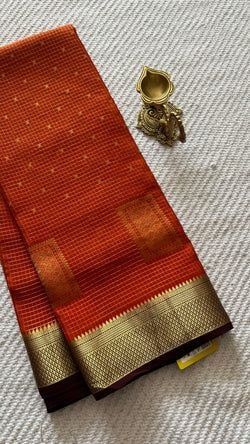 Colours – RUST WITH COFFEEBROWN